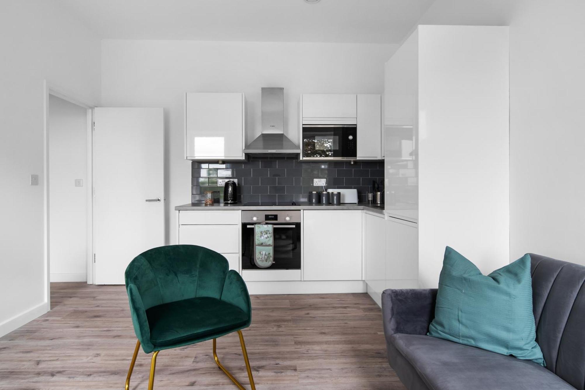 Livestay-Modern Apartments Building In Aylesbury Aylesbury  Buitenkant foto