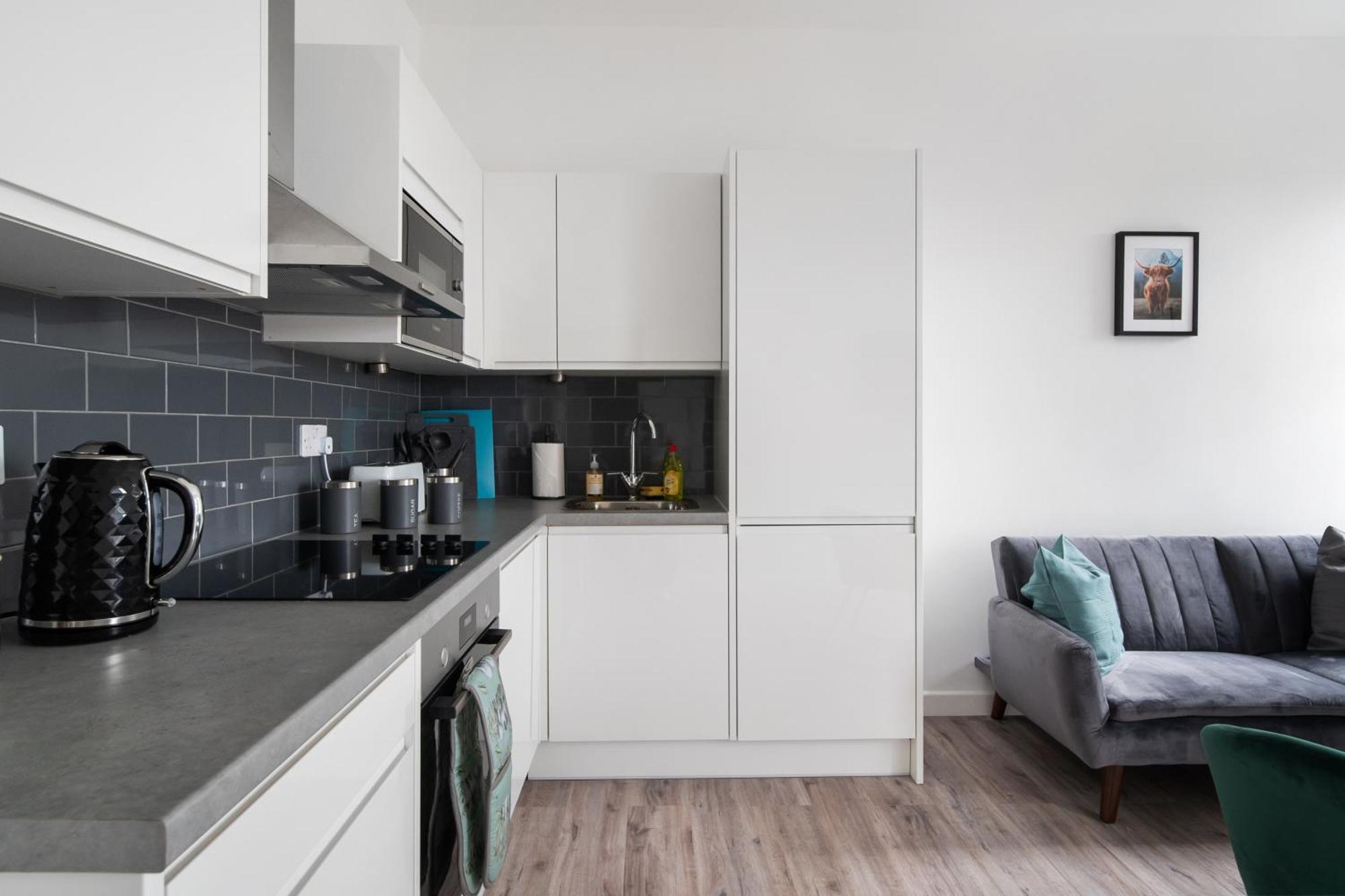 Livestay-Modern Apartments Building In Aylesbury Aylesbury  Buitenkant foto